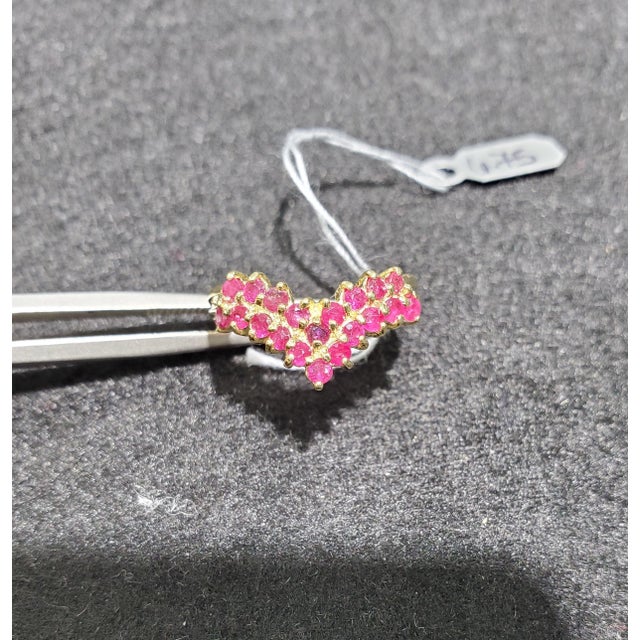 Ruby Cluster V Shaped Ring 14k Yellow Gold, Size 5 For Sale - Image 4 of 4