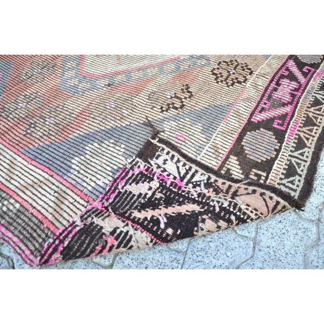 1960s Turkish Handmade Kilim Rug For Sale - Image 10 of 11