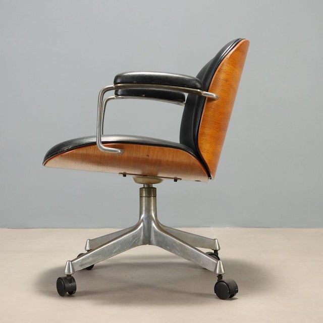 Swivel Armchair by Ennio Fazioli for MIM, 1960s For Sale - Image 3 of 14