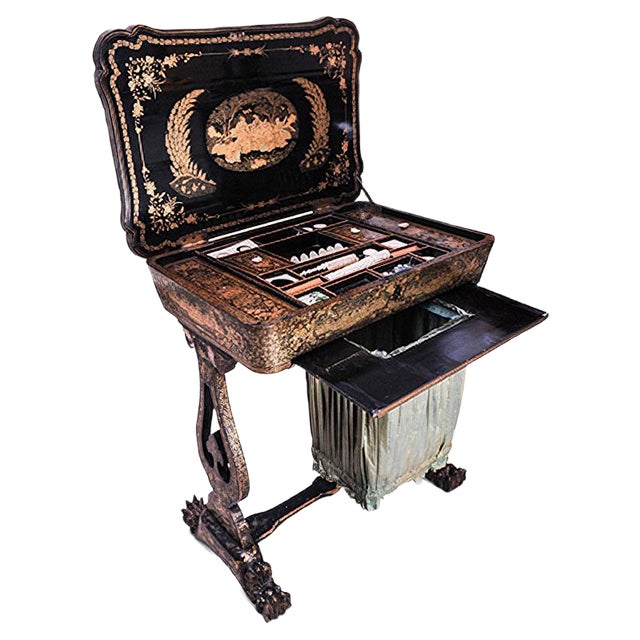 Regency Chinese Qing Chinoiserie Hand-Painted Lacquered Sewing Table For Sale