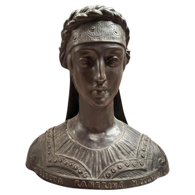 Metal Grand Tour Style Bust of a Classical Lady, 20th Century, Bronze For Sale - Image 7 of 7