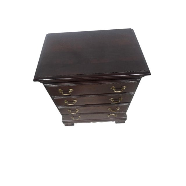 Traditional Vintage Traditional Dark Cherry 4 Drawer Bachelor Chest For Sale - Image 3 of 6