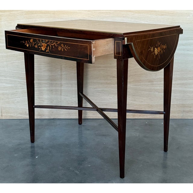 Late 19th Century Late 19th Century Italian Classic Walnut Marquetry Desk Writing Table With Two Leafs For Sale - Image 5 of 12