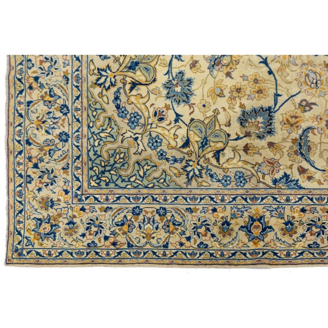 Textile 8 X 11 Handmade Vintage Kashan Persian Wool Rug in Beige With Floral Design For Sale - Image 7 of 9