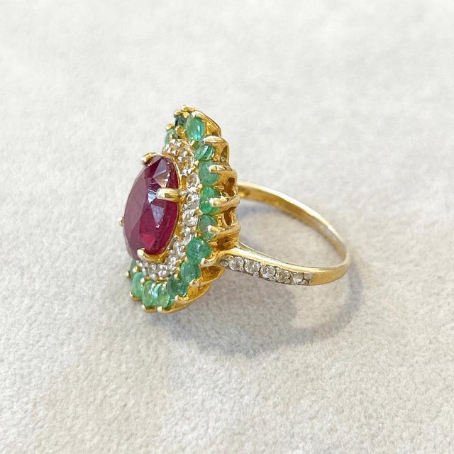 Contemporary Bochic “Orient” Vintage Emerald, Ruby & Diamond Ring Set In 18K Gold & Silver For Sale - Image 3 of 12
