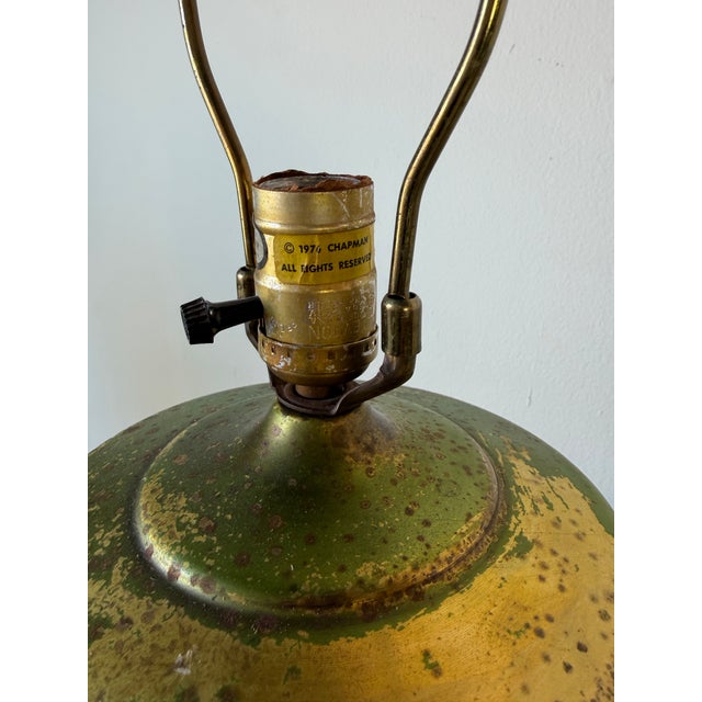 1970's Vintage Chapman Hollywood Regency Asian Style Brass Basketweave Table Lamps – A Pair For Sale - Image 4 of 12