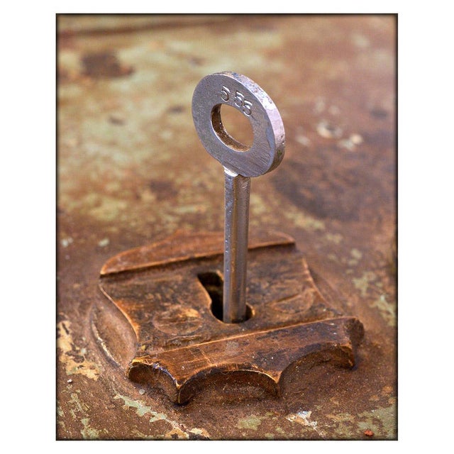 Small Safe from T.E. Thomson & Co For Sale - Image 7 of 10