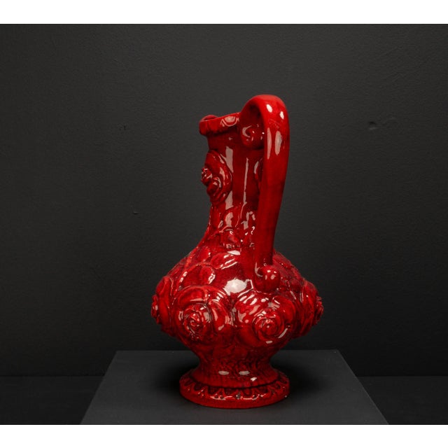 This handcrafted vase comes from the renowned German ceramics studio Knödgen Ilkra Edelkeramik and was produced in the...