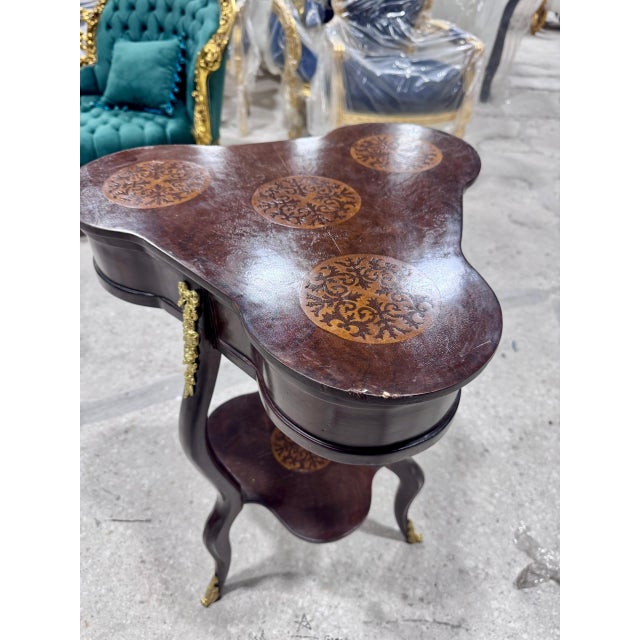 Wood Louis XV Style French Trefoil Side Table For Sale - Image 7 of 11
