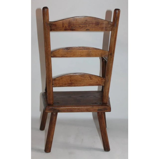 Early 19th Century New England Child's Chair For Sale - Image 4 of 8