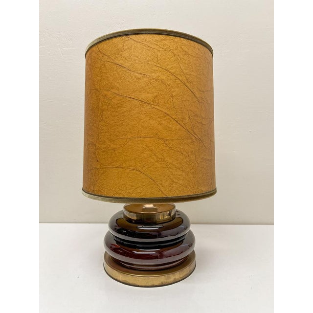 1970s Mid-Century Modern Double Bubble Brown Glass Table Lamp, Italy, 1970s For Sale - Image 5 of 11