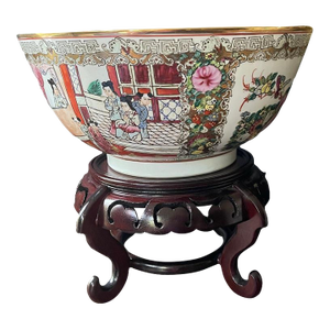 Vintage Large Famille Rose 12” Chinoiserie Bowl With Stand