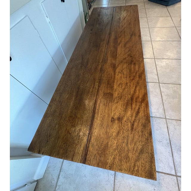 Late 20th Century Vintage Solid Wood Xtra Long Coffee Table / Low Bench With Turned Legs in the Manner of Ralph Lauren For Sale - Image 5 of 18