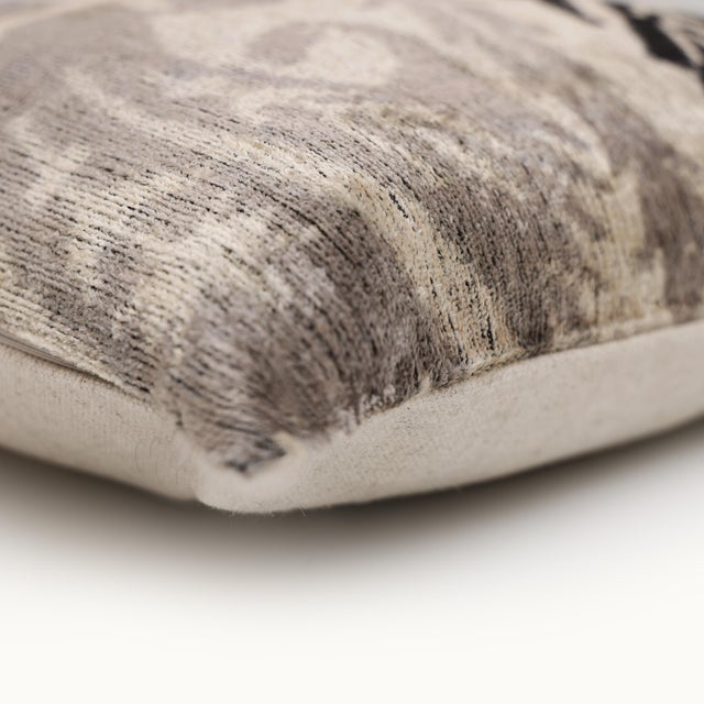 Textile Hand-Knotted Split-Tone Silk Velvet Pillow - 20x20 Black & Silver For Sale - Image 7 of 8