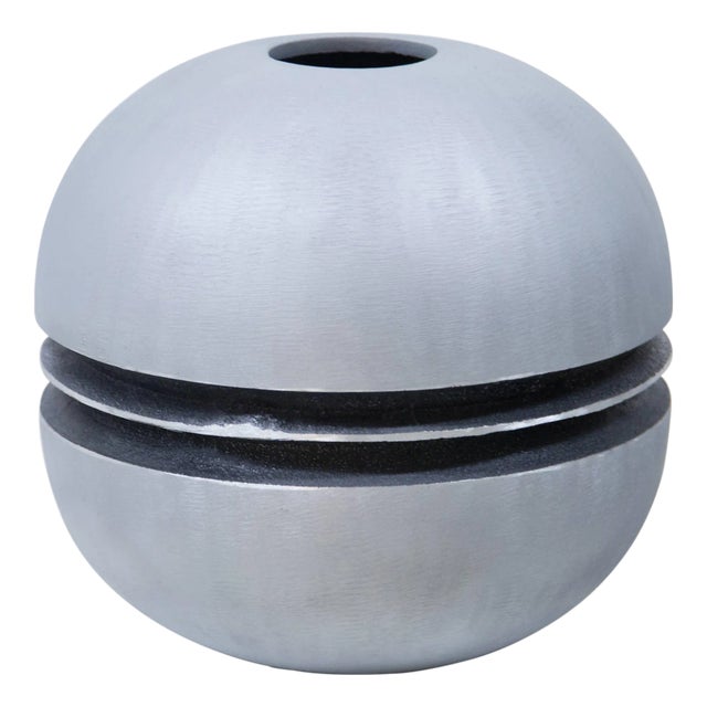 1970s Modernist Round Vase by Artist Lorenzo Burchiellaro For Sale