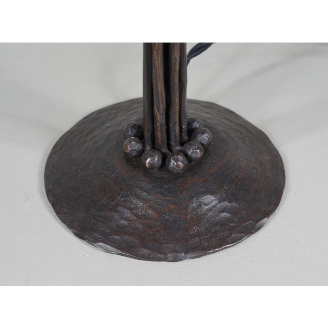 1920s French Art Deco Table Lamp by Daum & Vasseur - Wrought Iron 1920s France For Sale - Image 5 of 13
