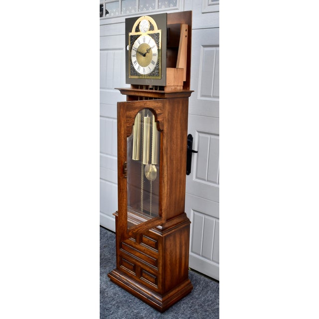 Ridgeway Oak Grandfather Clock Jacobean Style Barley Twist Tempus Fugit For Sale - Image 4 of 18