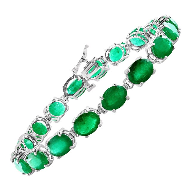 23 Carat Natural Emerald Cocktail Tennis Bracelet 14 Karat White Gold For Sale - Image 15 of 18