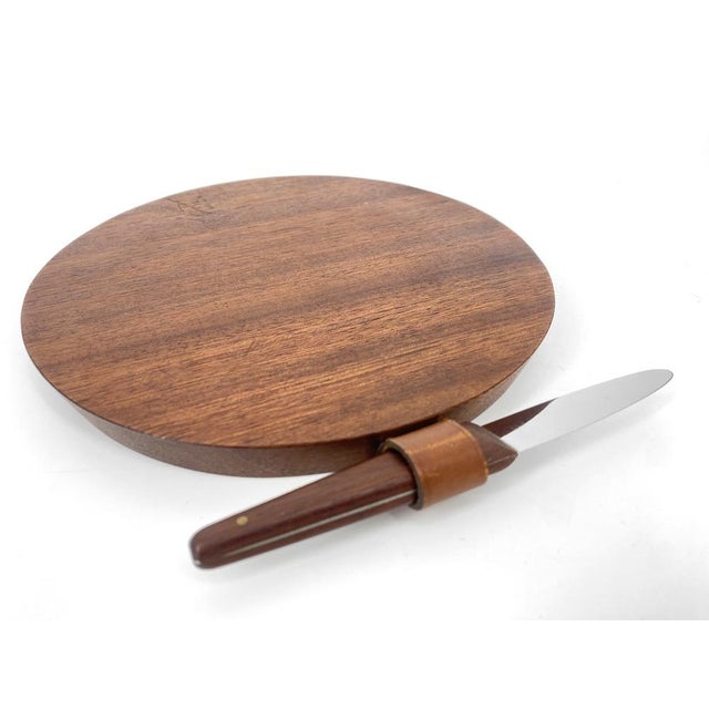 Mid-Century Design Teak Cutting Board with Integrated Knife by Carl Auböck for Auböck Werkstätten, Austria, 1950s, Set of 2 For Sale - Image 10 of 10
