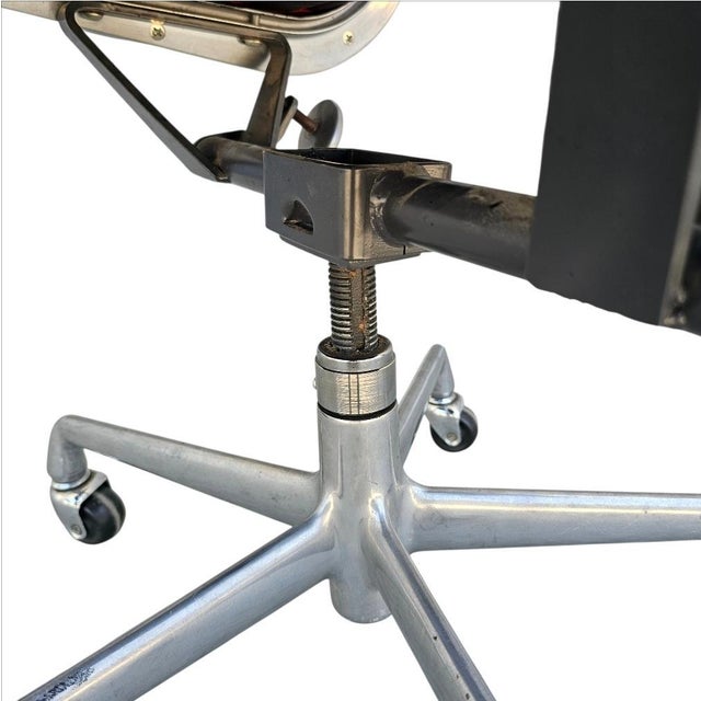 Black 1970s Eames for Herman Miller High Back Aluminum Group Chair For Sale - Image 8 of 18