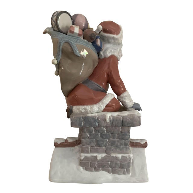Red 2007 Lladro Down the Chimney Santa – Figurine For Sale - Image 8 of 10