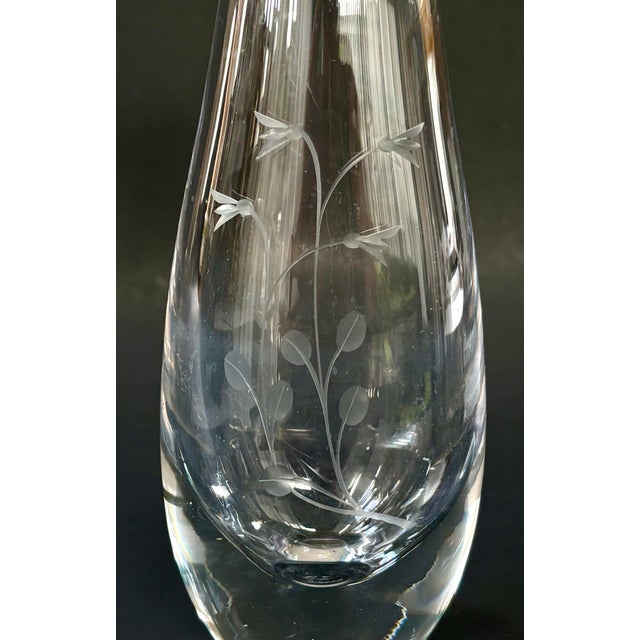 1960s Signed Kosta Sweden H3053 Crystal Bud Vase With Etched Wildflowers, Circa 1960s For Sale - Image 5 of 12