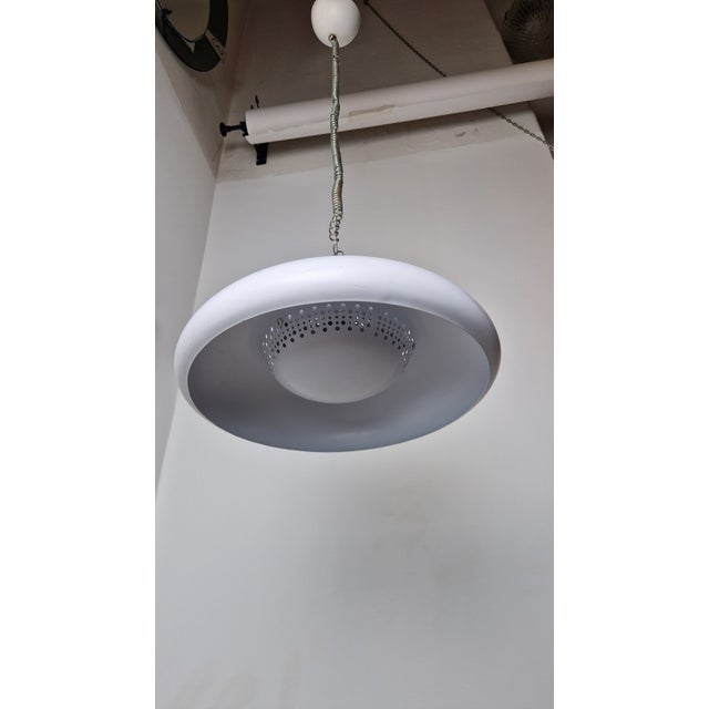Fior di Loto Pendant Lamps in White Lacquered Metal by Afra & Tobia Scarpa for Flos, 1960s, Set of 2 For Sale - Image 13 of 18