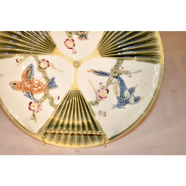 19th Century 19th Century Wedgwood Majolica Bird and Fan Plate For Sale - Image 5 of 8