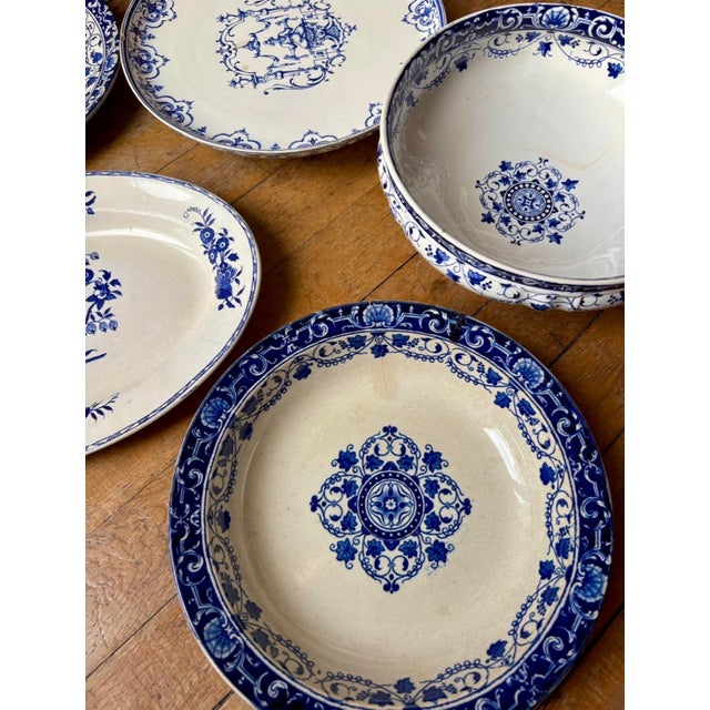 Large Antique Plates, Late 19th-Early 20th Century, Set of 5 For Sale - Image 3 of 18