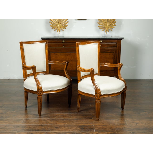 Italian Pair of Italian 1860s Walnut Armchairs with Tapered Legs and New Upholstery For Sale - Image 3 of 9