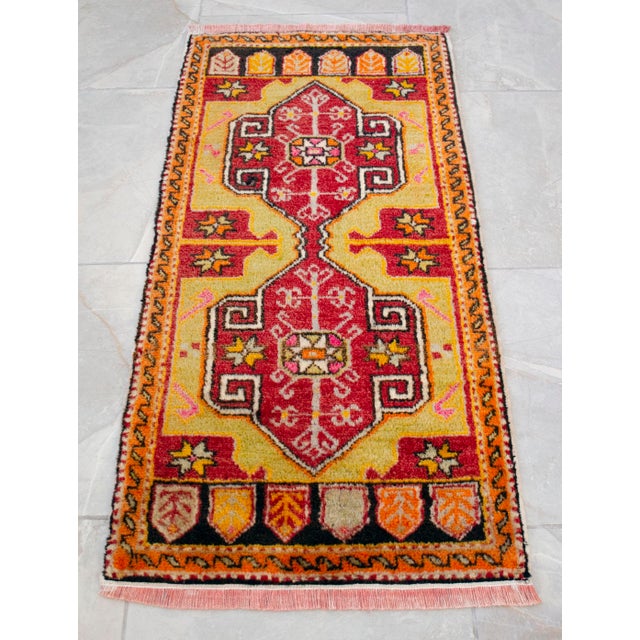 1970s Hand Knotted Small Turkish Rug, Door Mat, Entryway Rug, Bath Mat, Kitchen Decor - 1′8″ × 3′4″ For Sale - Image 12 of 14