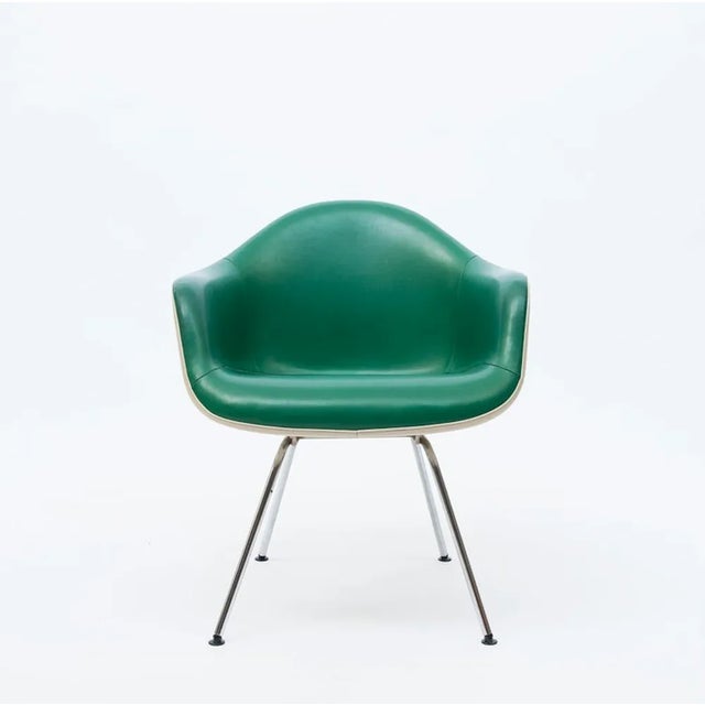 Mid-Century Modern Mid-Century Modern Green Leather Dax Chair by Charles & Ray Eames for Herman Miller, 1960s For Sale - Image 3 of 8