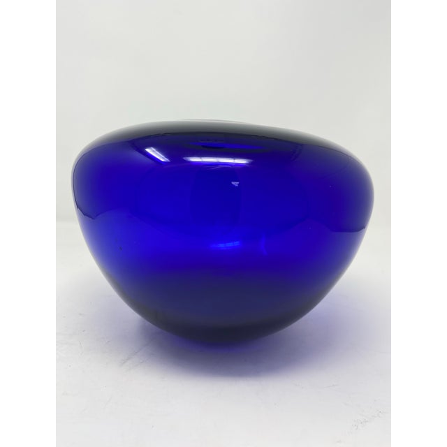 Postmodern Blenko Sapphire Blue Glass Vessel For Sale - Image 3 of 7