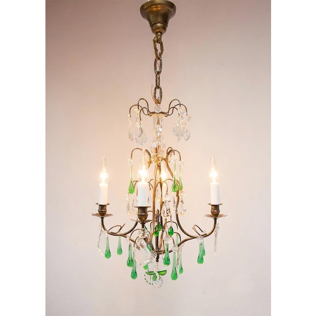 1920s French Chandelier in Brass with Green Crystals, 1920s For Sale - Image 5 of 10