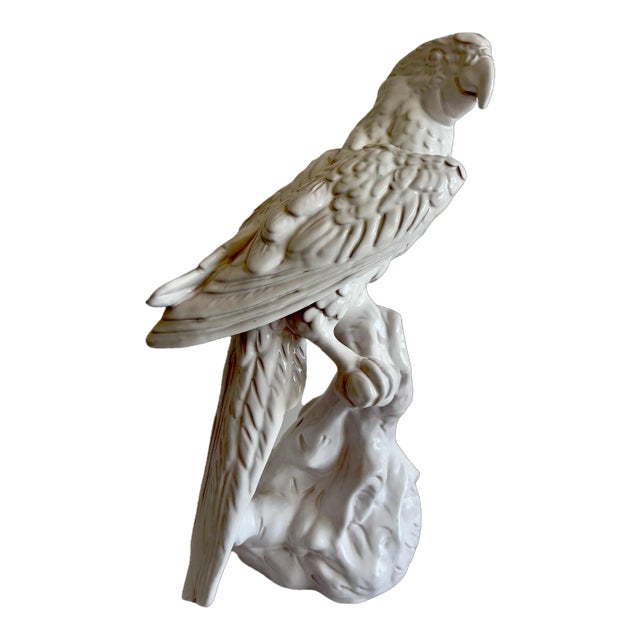1970s Vintage White Handcrafted Italian Ceramic Tropical Palm Beach Parrot Figure For Sale