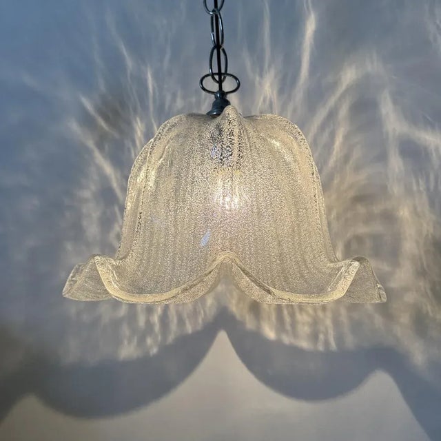 1970s Mid-Century Bell-Shaped Ice Glass and Chrome Pendant Light, 1970s For Sale - Image 5 of 18