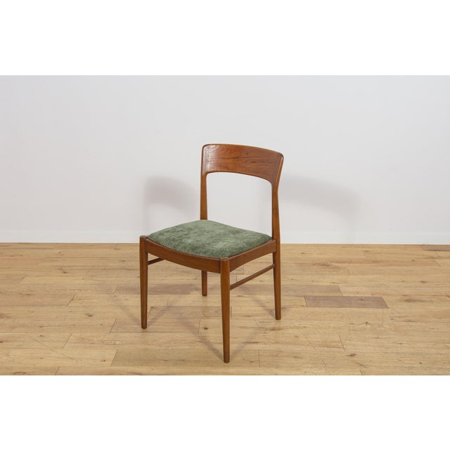 Mid-Century Teak Model 26 Dining Chairs by Henry Kjærnulf for Korup Stolefabrik, Denmark, 1960s, Set of 4 For Sale - Image 6 of 18