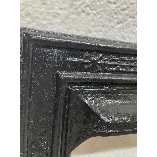 Art Nouveau Late 19th Century Cast Iron Surround 22"w X 27.5" H - Ornate Victorian Era From Baton Rouge For Sale - Image 3 of 4