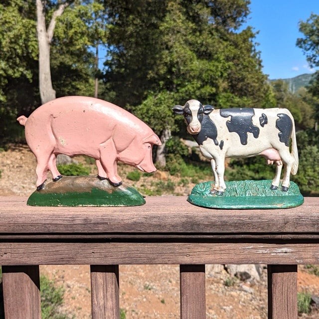 These handsome vintage animals coordinate well together. They have marks indicating they were made by Midwest Importers...