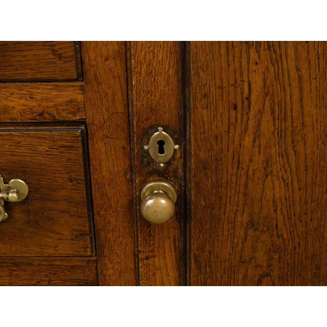 English English 1820s Georgian Period Oak Dresser Base with Doric Semi Columns For Sale - Image 3 of 12
