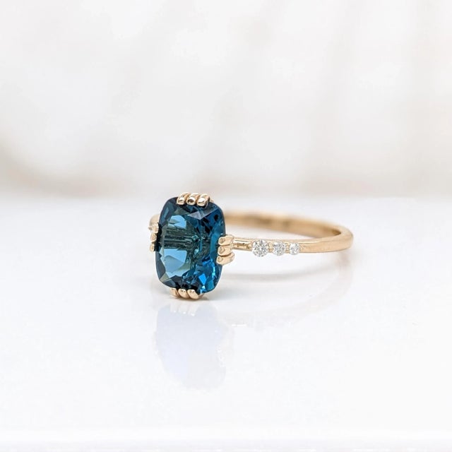 2.4ct London Blue Topaz Ring with Natural Diamonds in Solid 14K Gold Cushion 9x7mm For Sale - Image 4 of 10