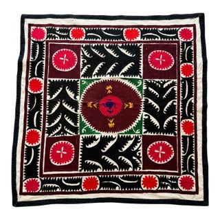 Vintage Hand-Embroidered Embroidered Brown Suzani Embroidered Wall Hanging For Sale