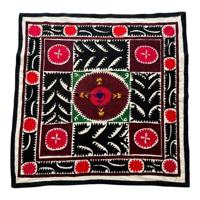 Vintage Hand-Embroidered Embroidered Brown Suzani Embroidered Wall Hanging For Sale