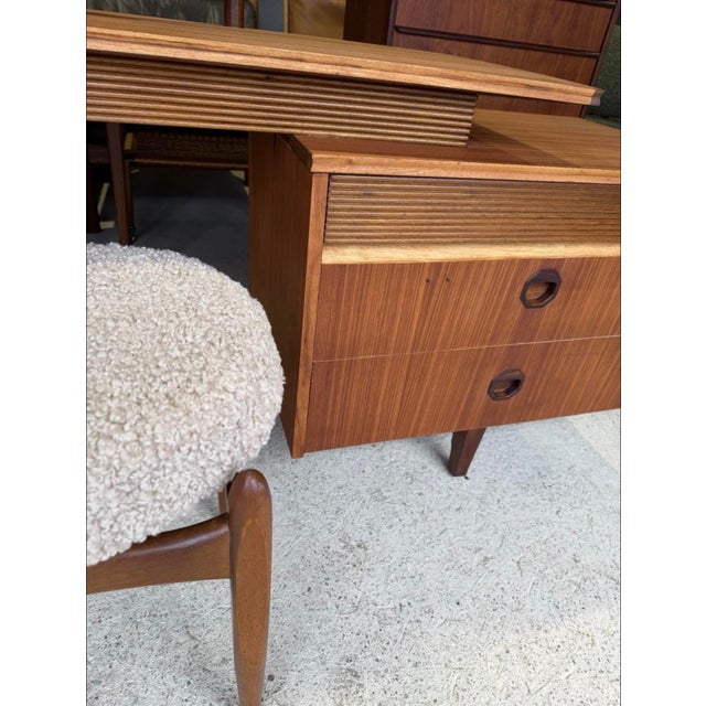 Mid-Century Dressing Table and Stool from Elliots of Newbury, Set of 2 For Sale - Image 13 of 18