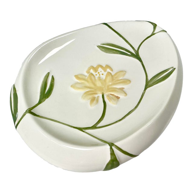 2019 Contemporary Art Nouveau Boho Chic Crosscill Penelope Ceramic Catchall-Soap Dish. For Sale