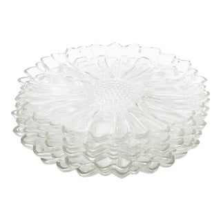 Mid-Century Modern Hazel Atlas Clear Glass Flower Large Luncheon Plates - Set of 5 For Sale