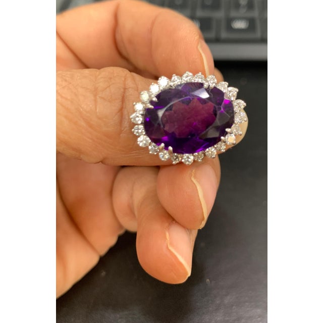 2000 - 2009 12.5 Carat Amethyst and Diamond Cocktail Ring in 14 Karat White Gold 1970s For Sale - Image 5 of 18