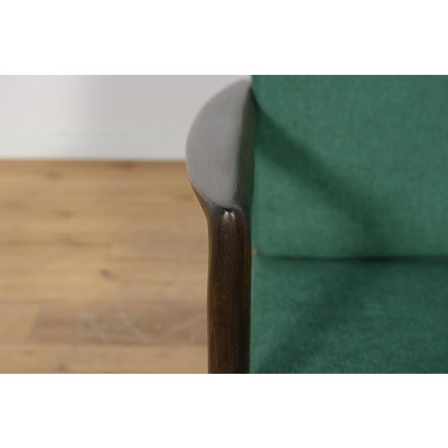 Wood Set of Model 300-139 Chairs from Swarzędz Furniture Factory, 1960s For Sale - Image 7 of 17