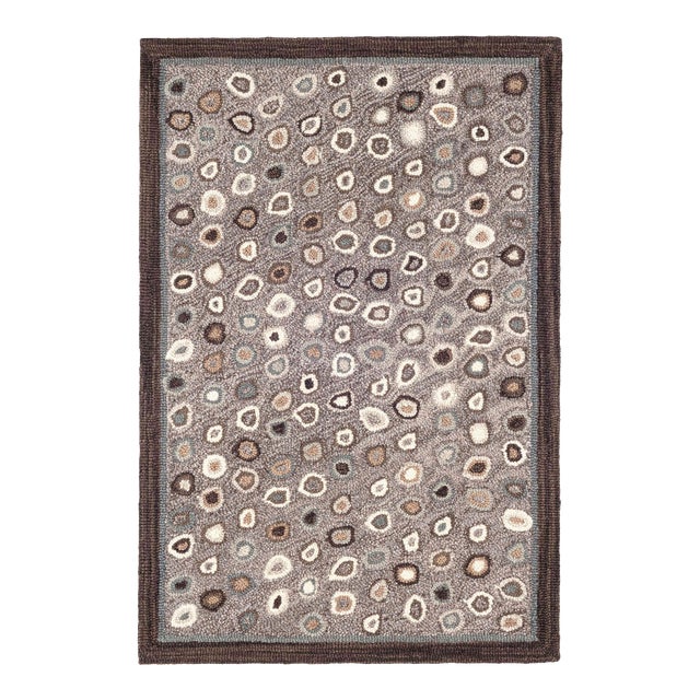 Dash & Albert by Annie Selke Cat's Paw Grey Micro Hooked Wool Rug, 5' x 8' For Sale