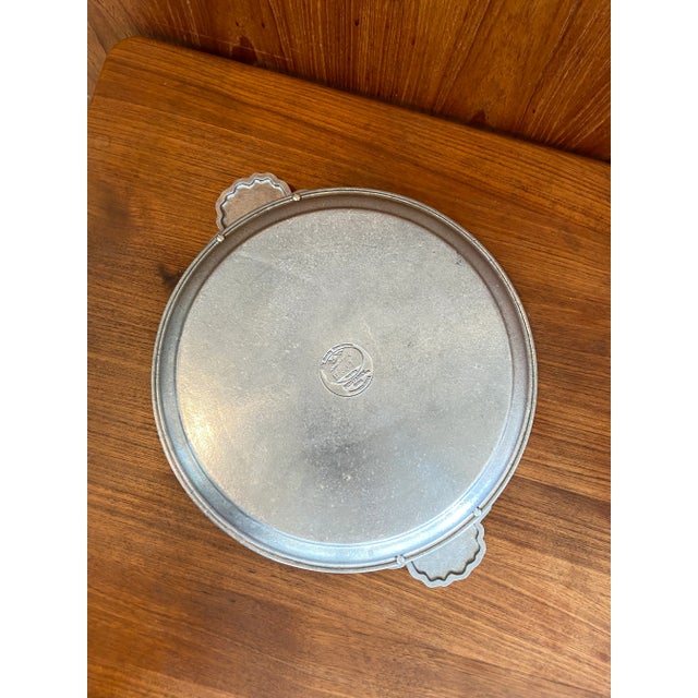 Mid 20th Century Coastal Regency Scallop Shell Pewter Serving Tray For Sale In Orlando - Image 6 of 10